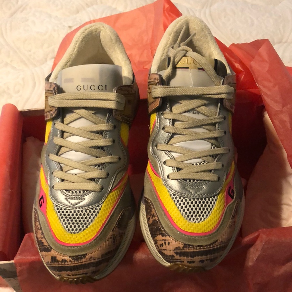 Gucci Sneakers